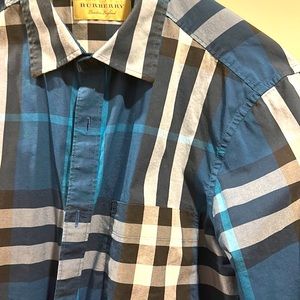 Burberry shirt used once really nice